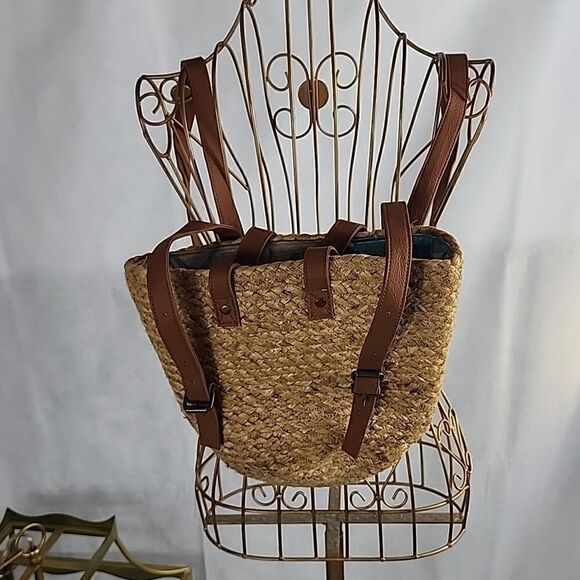 Beach Towel Holder Satchel Picnic Backpack Cooler Euro Summer  Break - Picture 9 of 14